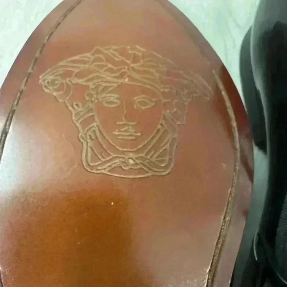 Versace Red & Black Leather Men\'s Made In Italy Size 10